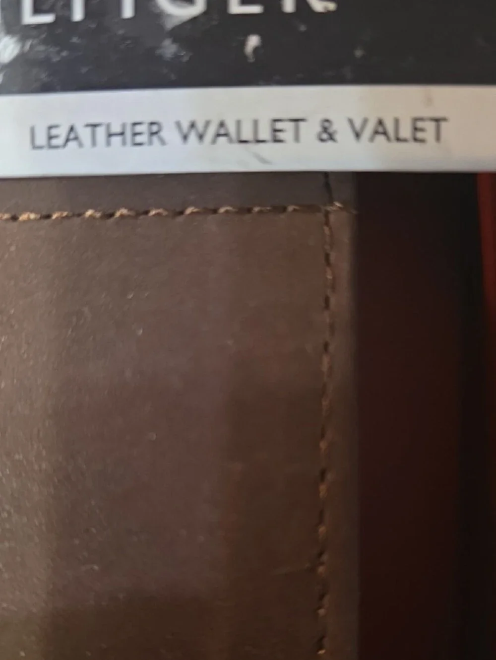 Tommy Hilfiger Brown Leather Card Holder with Signature Stripe